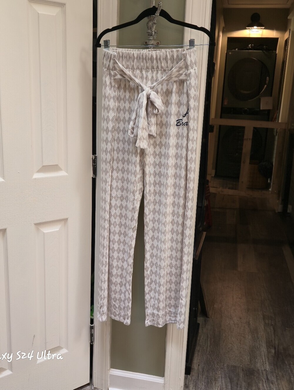 MLB Gray Diamond Pattern PJ Set - Picture 9 of 9